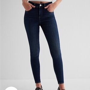 Express Mia Mid-Rise Skinny Jeans